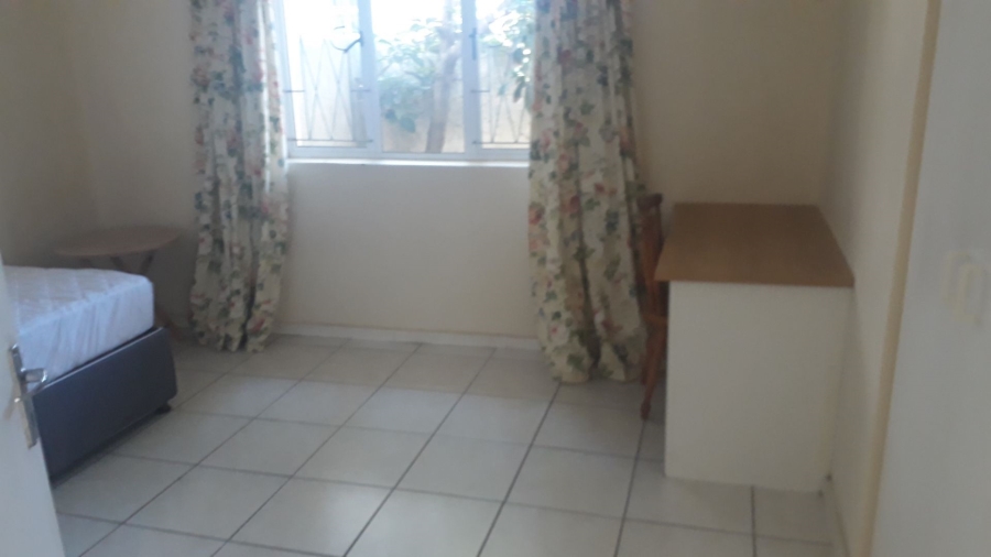 To Let 1 Bedroom Property for Rent in Summerstrand Eastern Cape
